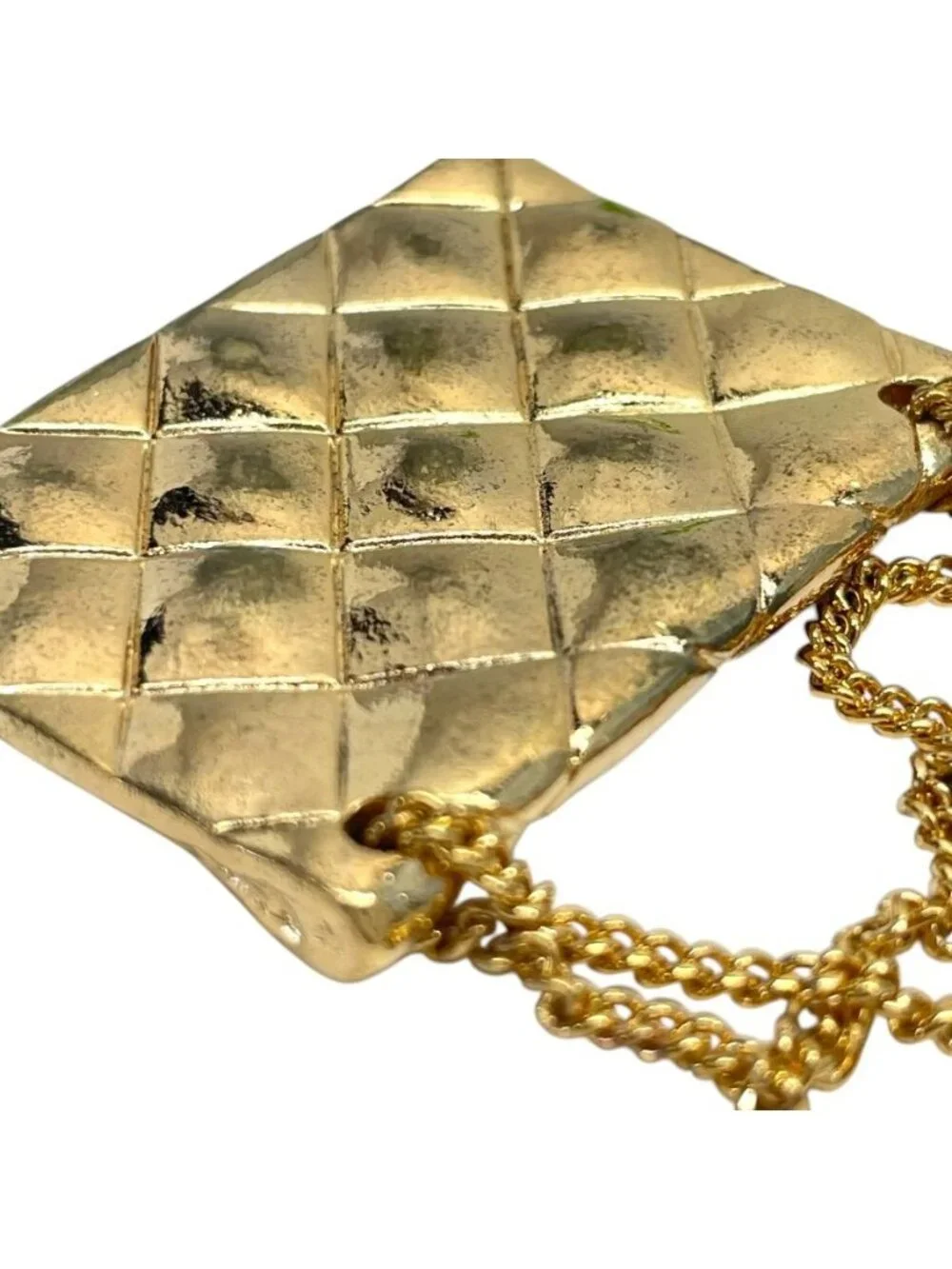 Chanel Brooch Quilted Bag Metal Gold Light Weight Power